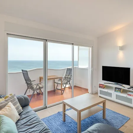 Amazing View - T2 Apartament